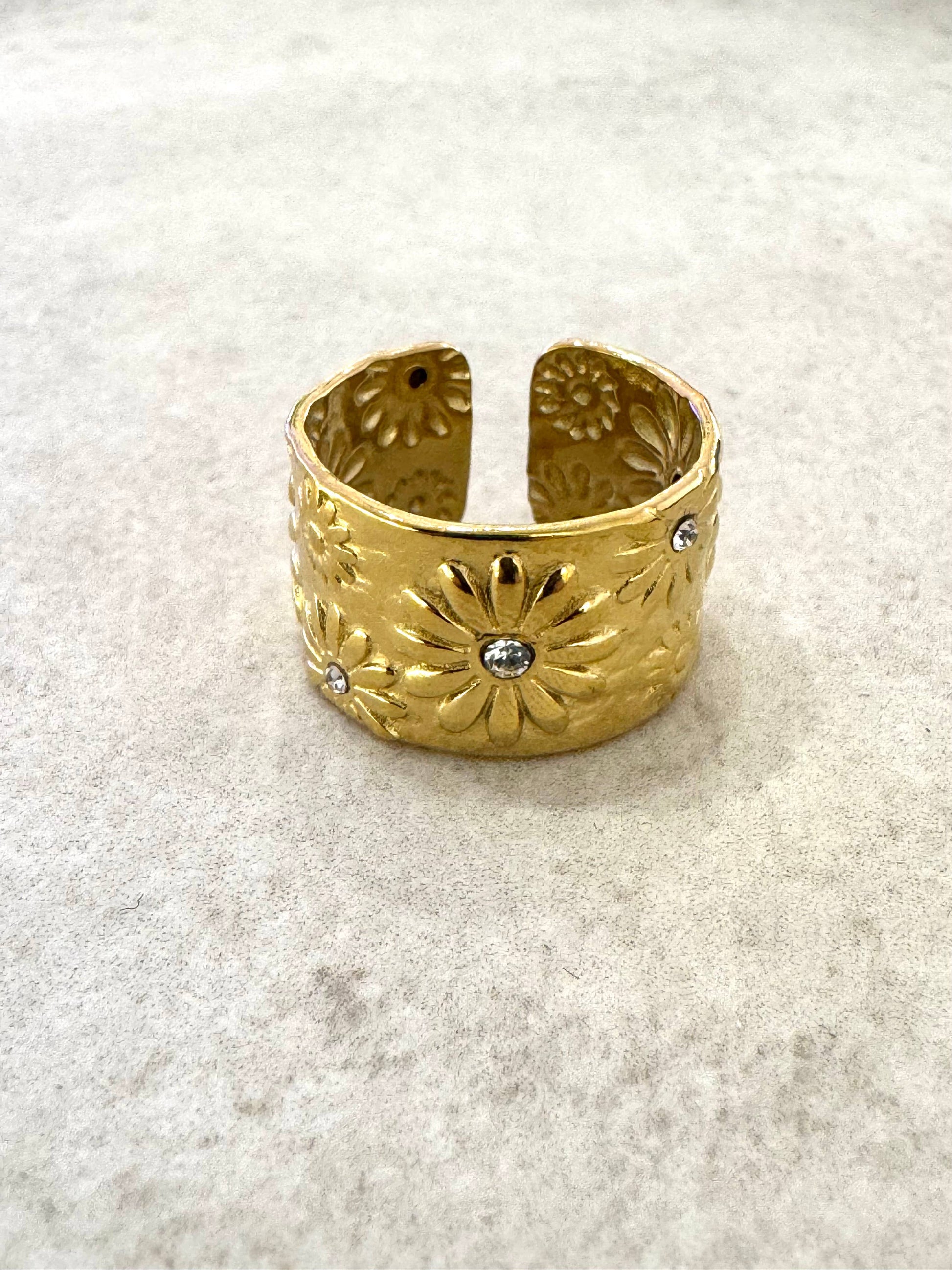 Daisy Ring