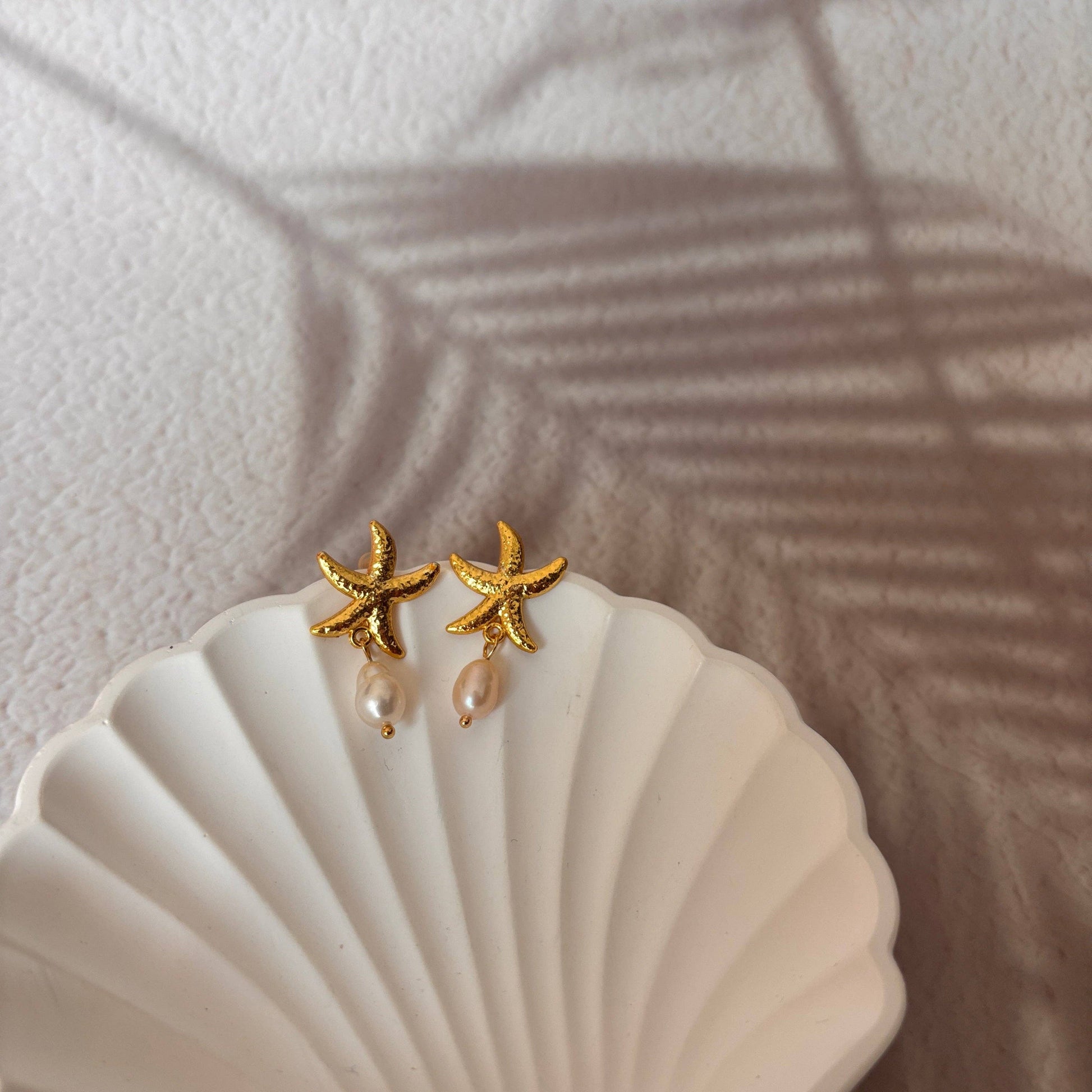 Starfish earrings
