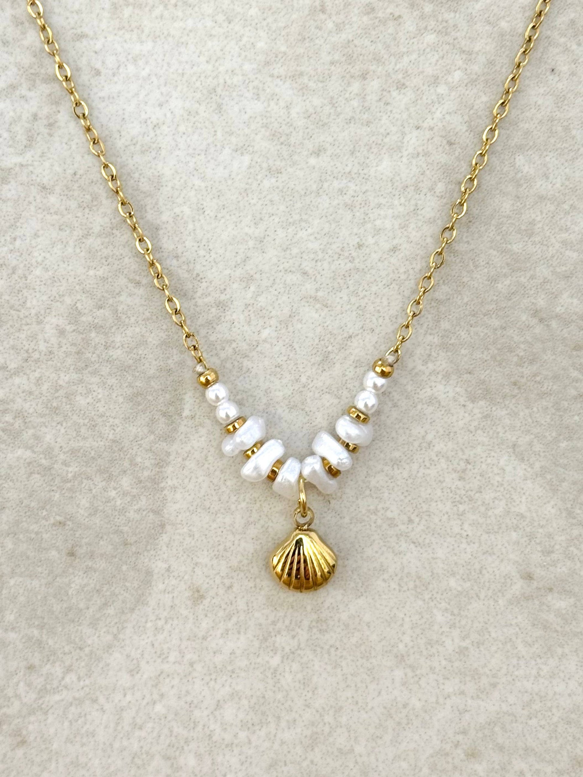 Sea necklace