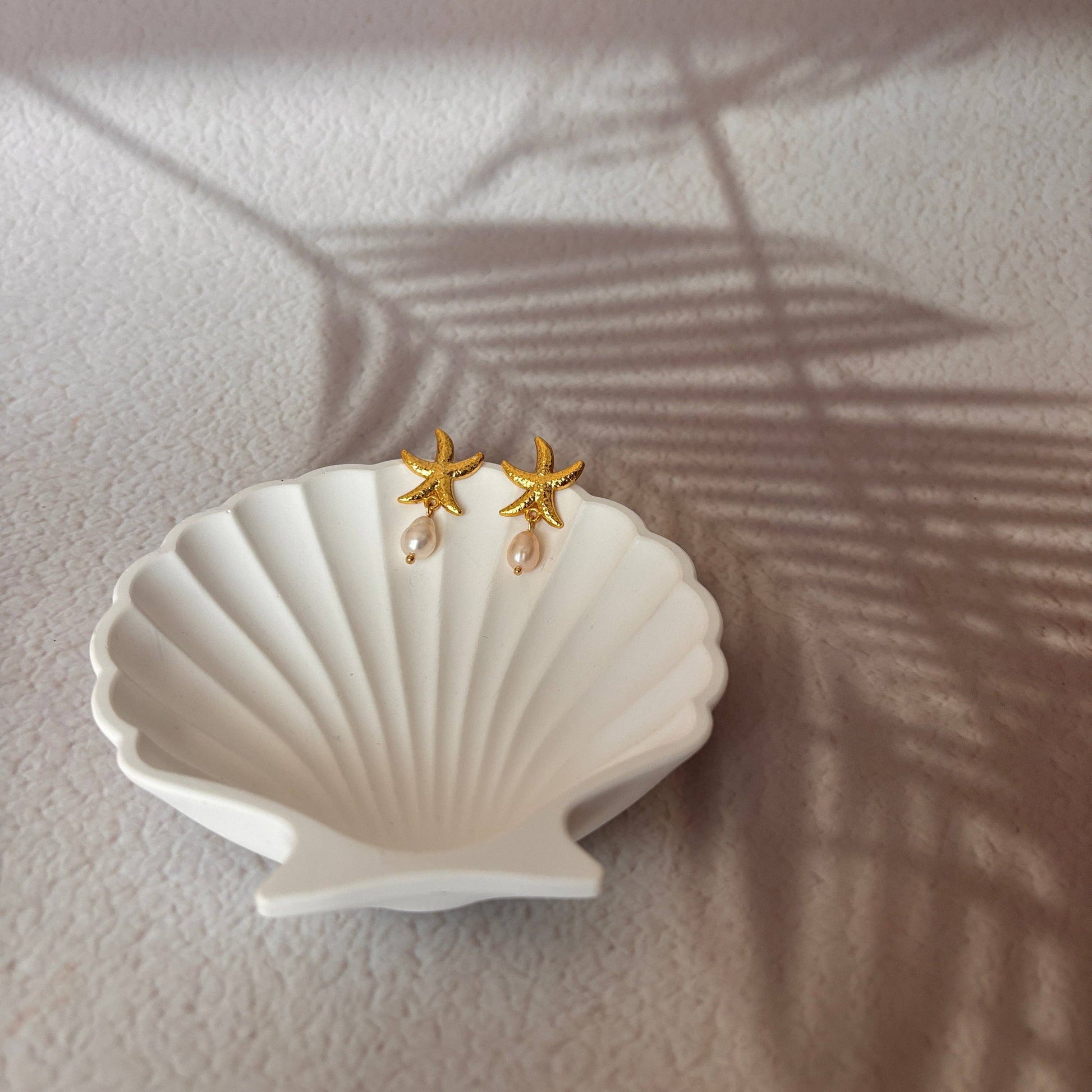 Starfish earrings